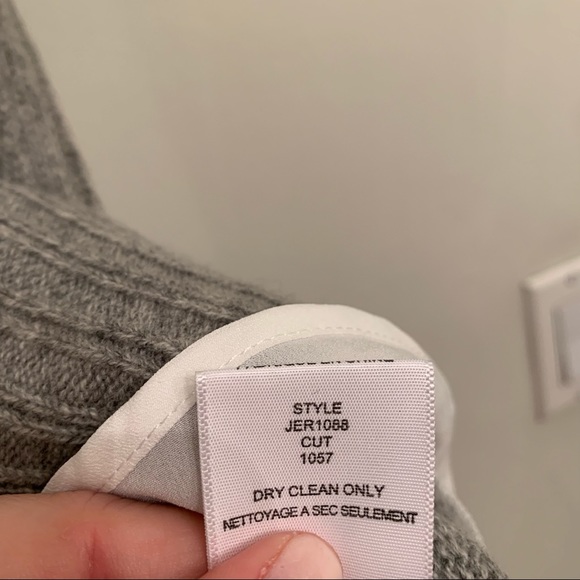 NWT Brochu Walker Top - Picture 6 of 10